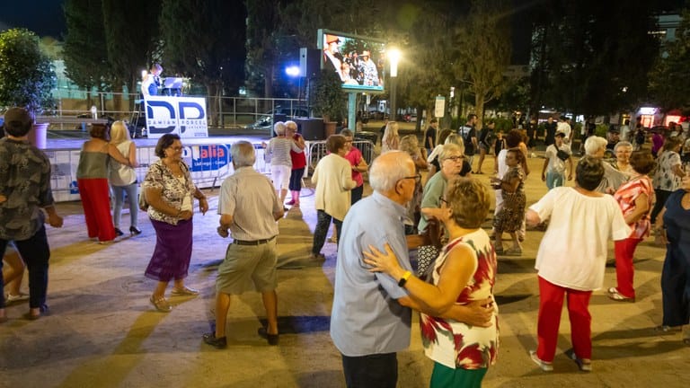 Canyars cierra el verano con sus fiestas patronales