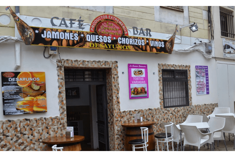 La Esencia Extremeña: cocina típica en el casco antiguo