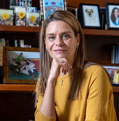 Tertulia con Leticia Sierra (Ciclo Campoamor)