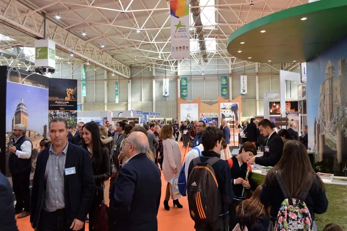 Linares mostró su turismo en Tierra Adentro 2026
