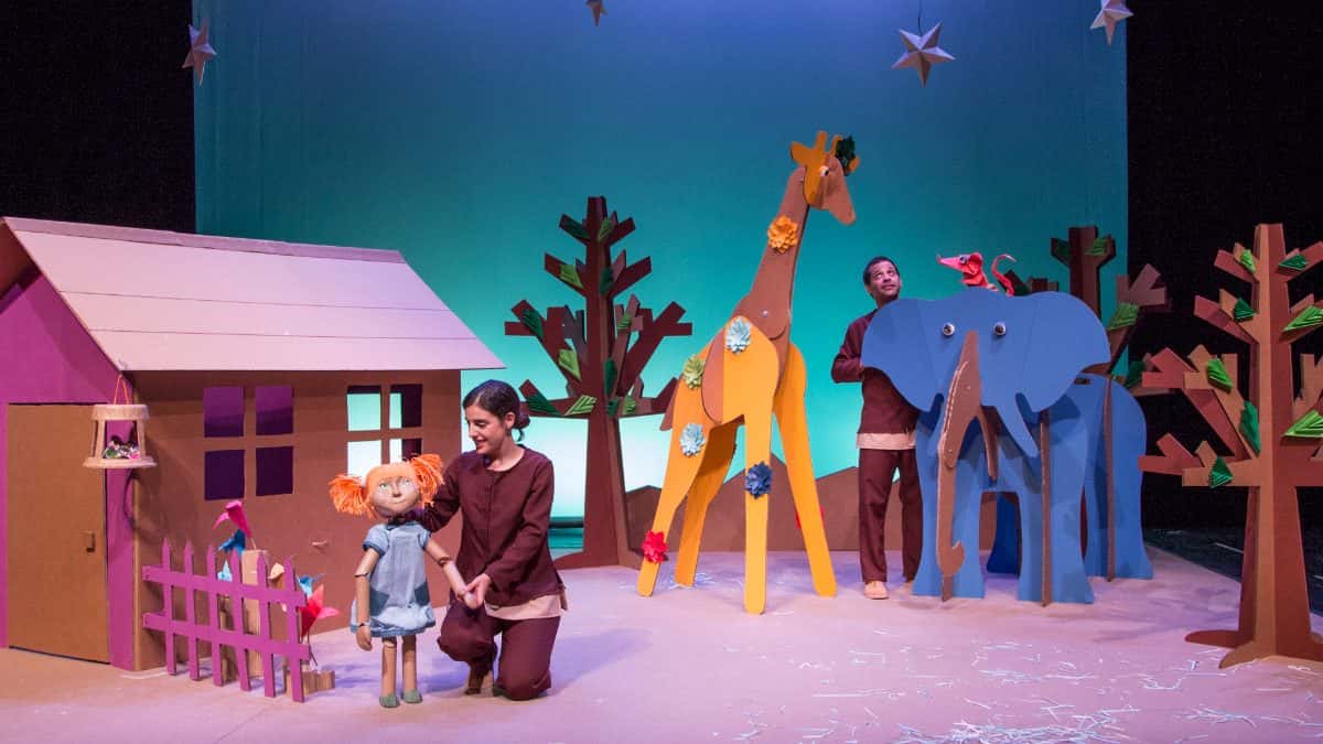 Martina y el bosque de papel