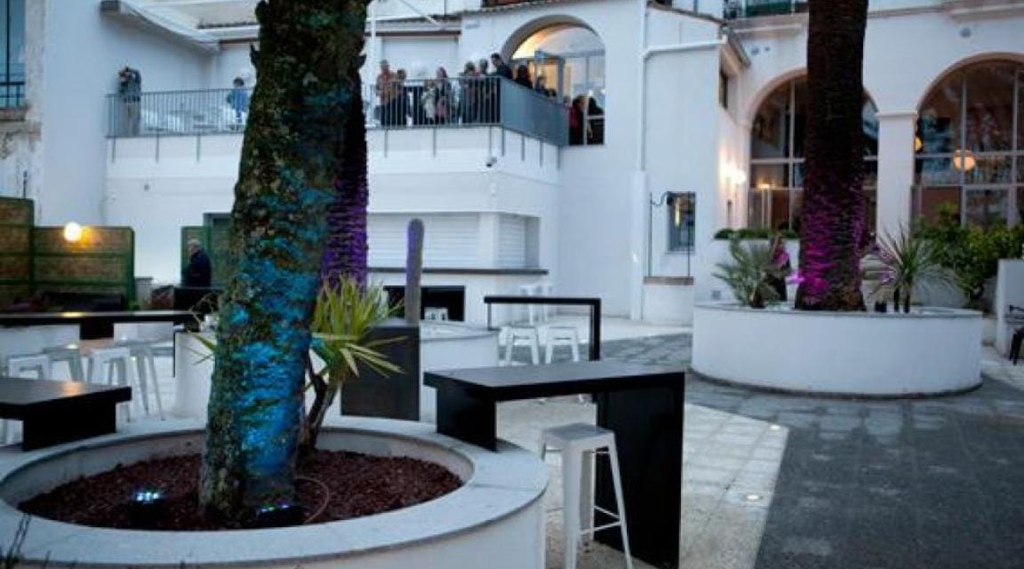 Mastropiero Gastrobar y Jardín: cocina creativa en Cáceres