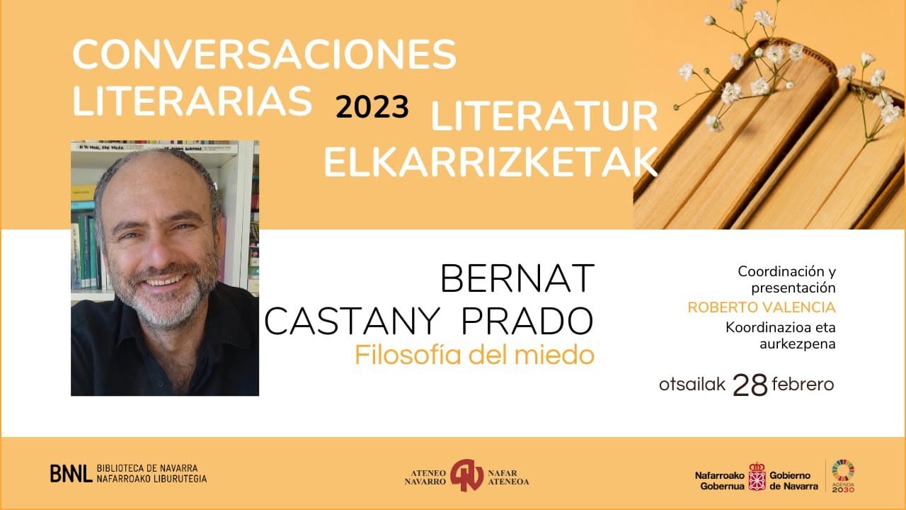 Conversaciones literarias: El potencial de la comicidad y sus malos usos