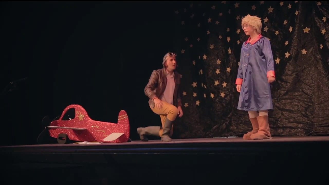 Representación teatral de El Principito