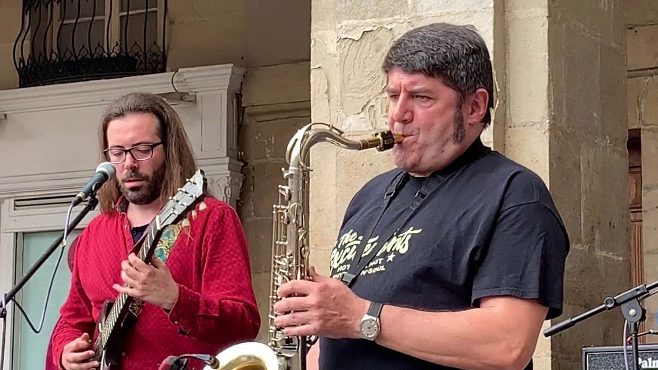 Concierto de The Pushermen en Toloño Plaza
