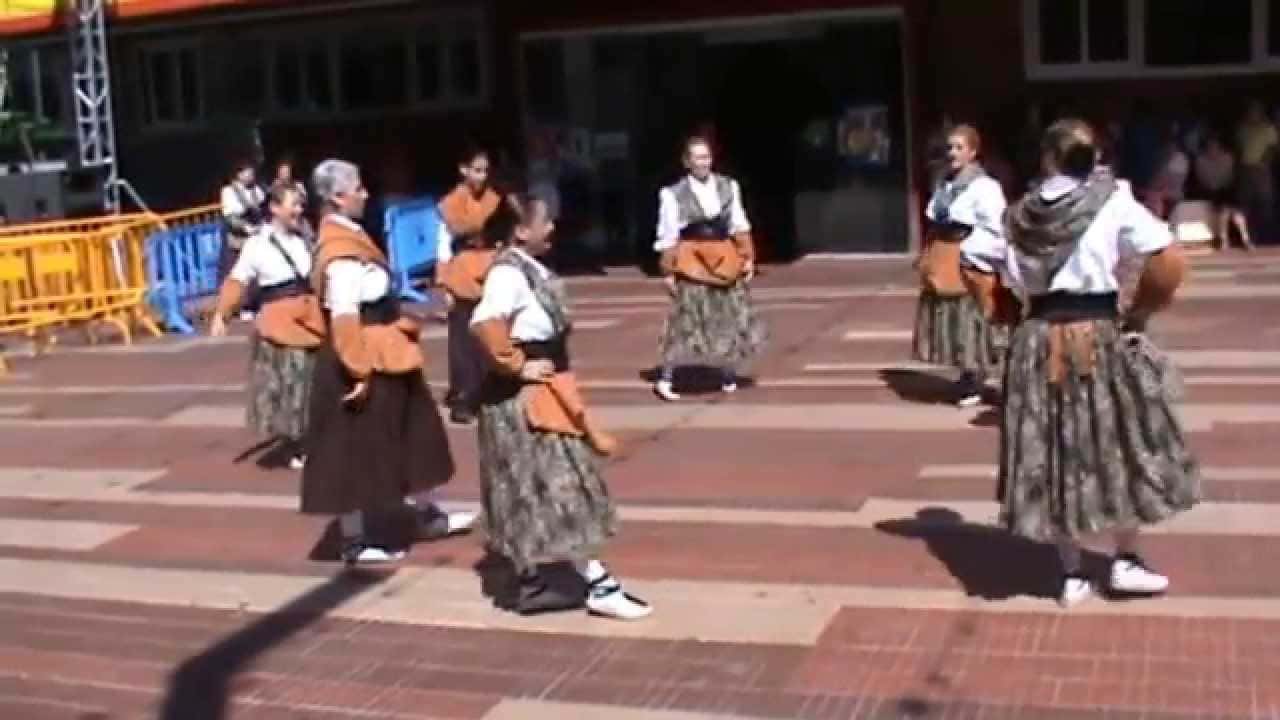 Taller de jotas - Grupo Bailes y Costumbres Tradicionales de Alcorcón