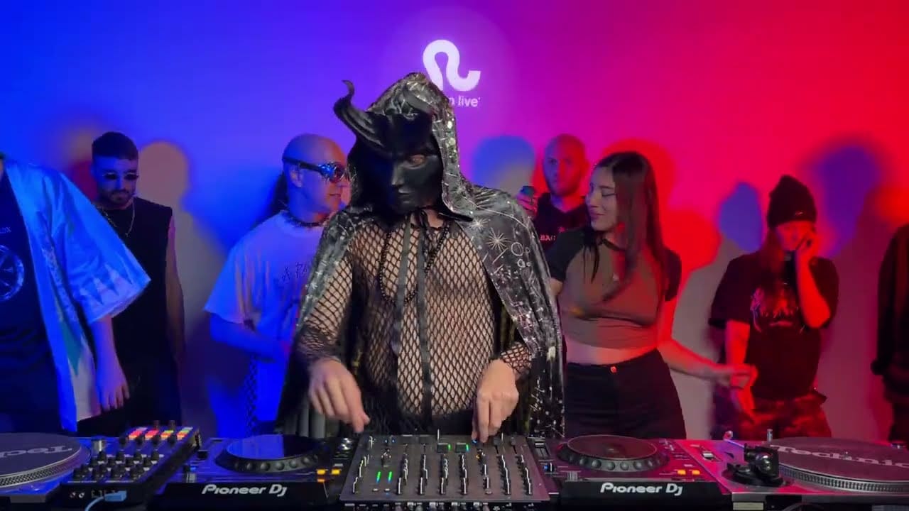 RIOT CLUB: Arzadous, Arok Shiva, Capitán Pum Pum