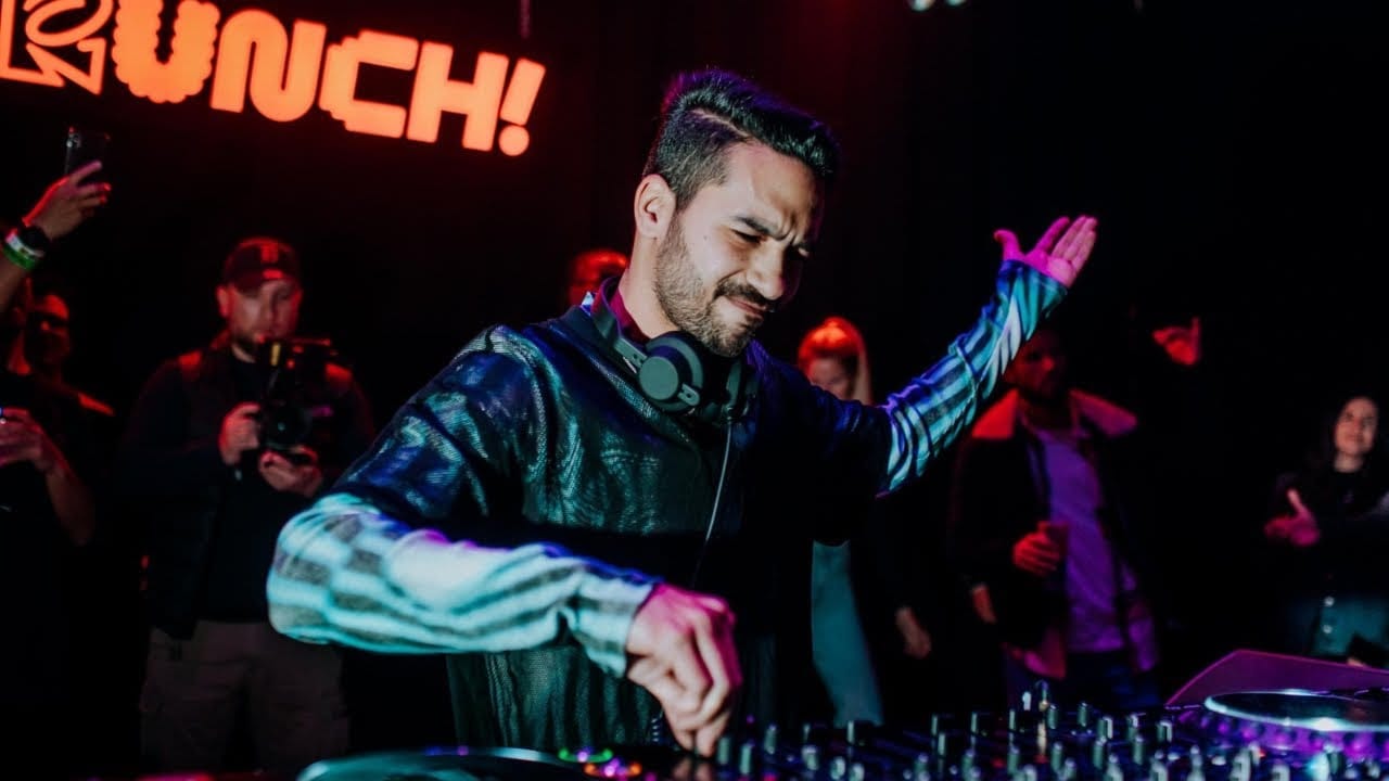 AVALON: Rivellino B2B Andrea Castells