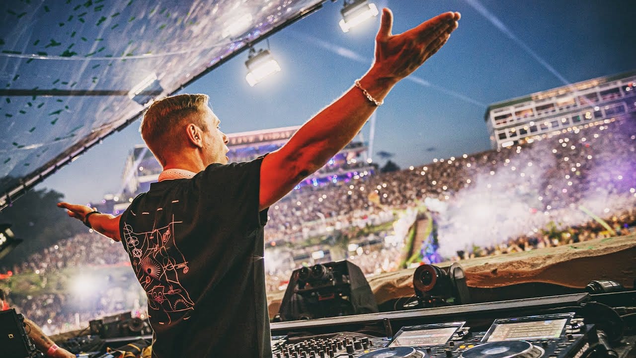 Armin van Buuren - A State of Trance