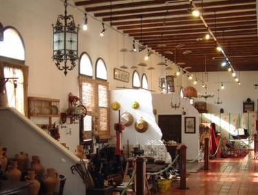 El MUMA reúne un siglo de pintura alzireña