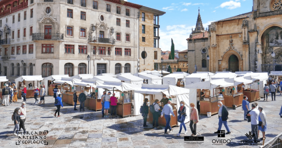 El Mercado Artesano se despide de Oviedo hasta 2027
