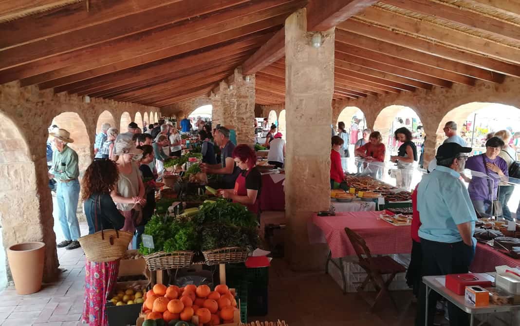 Mercat del Riurau: domingo de mercado en Jesús Pobre