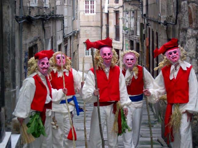 El Merdeiro anuncia el Entroido: Guía de Vigo 2026