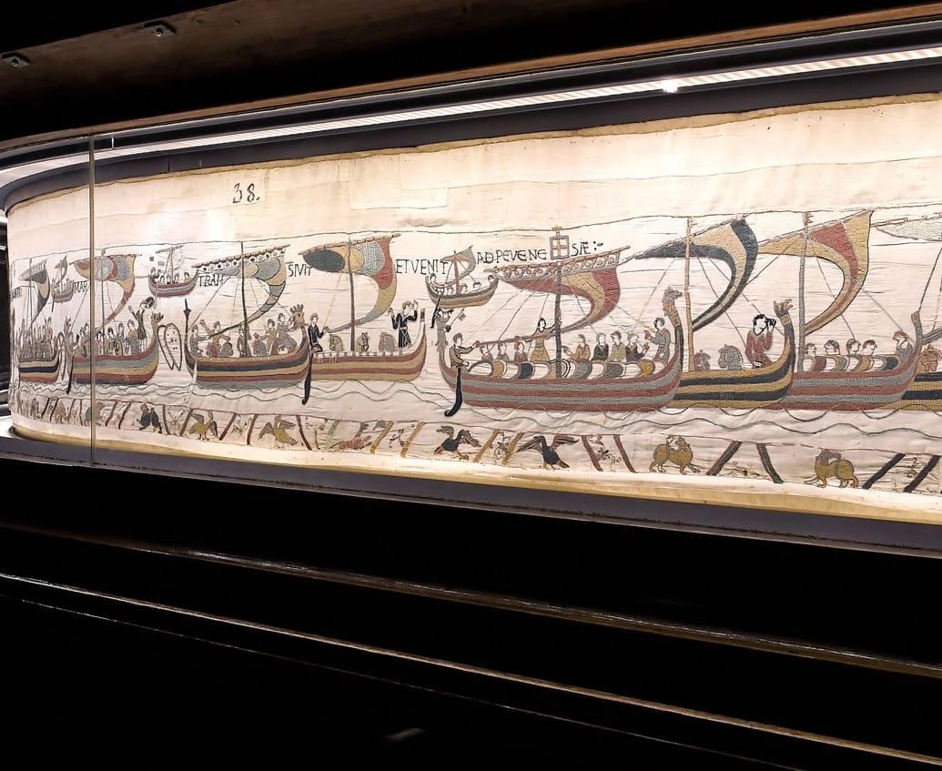 Make and Play: Bayeux Tapestry Weaving