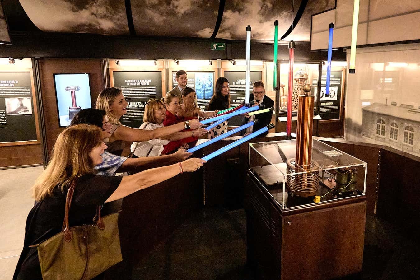 La exposición de Nikola Tesla en el Moll dels Borja