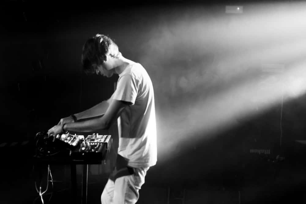 BLANCO Live: Pálida + Parautas + Fío