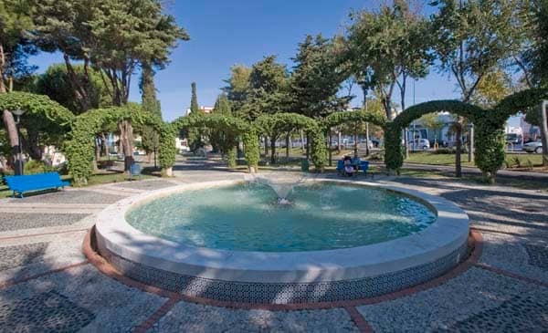 La Feria de la Tapa se despidió del Parque Laulhé