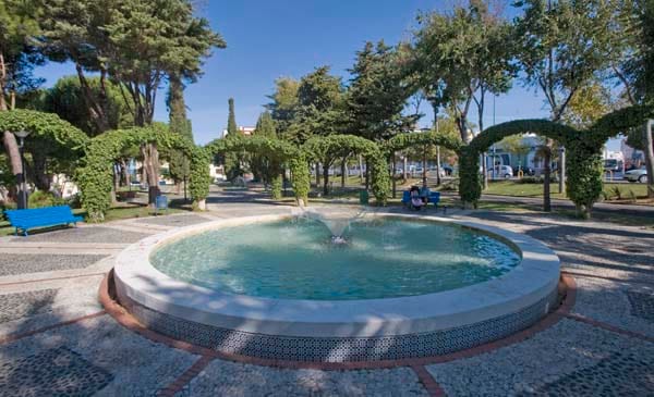 La Feria de la Tapa se despidió del Parque Laulhé