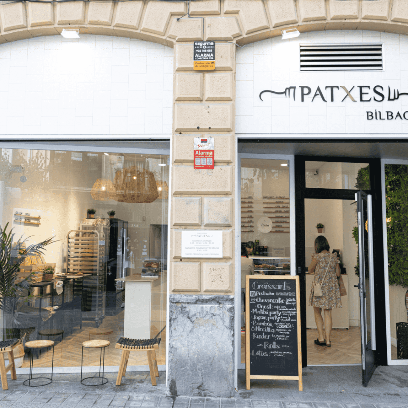 Ruta dog-friendly en Bilbao: snacks gratis en Patxes