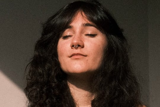 Lectura del manifiesto y concierto de Sara Mansilla