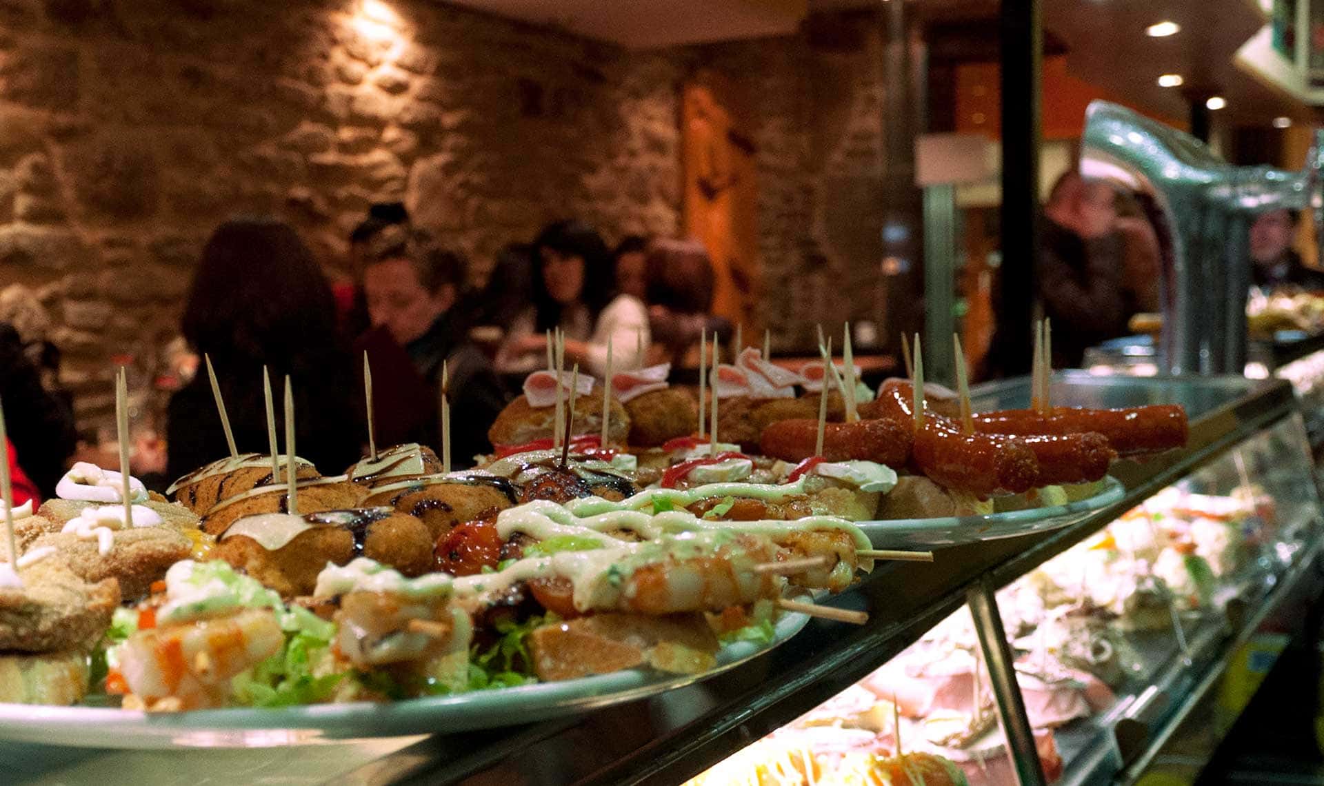 Tapeo de palillos en la Rúa das Orfas: Antollos