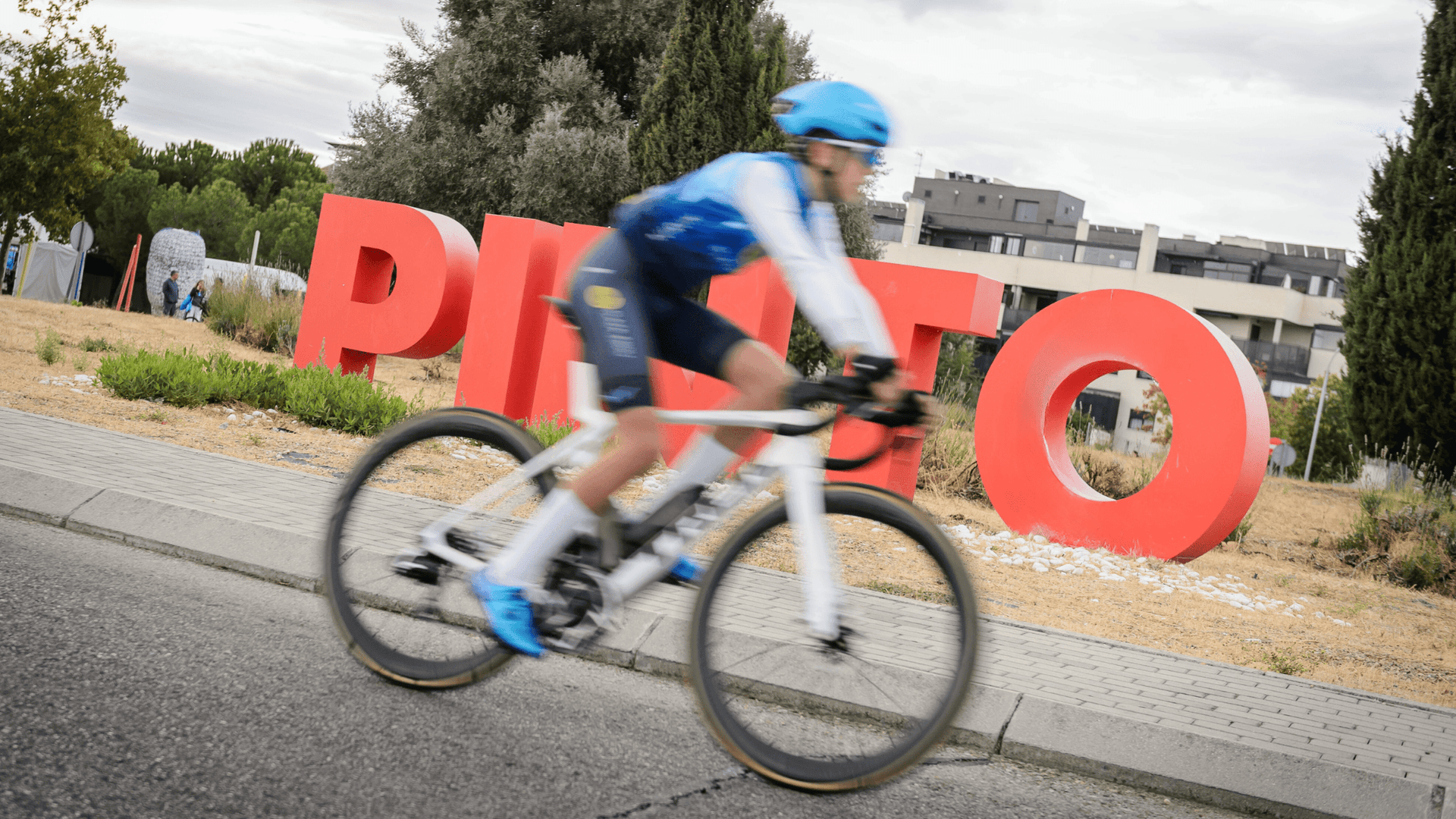 El Campus de Ciclismo de Alberto Contador pasó por Pinto