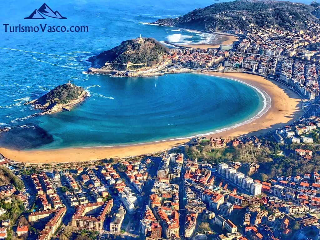 Rutas alternativas y grupos reducidos en San Sebastián