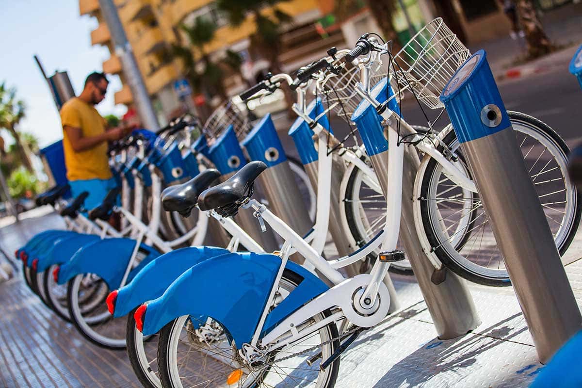 Nuevas bicis eléctricas en Málaga: rutas para estrenarlas