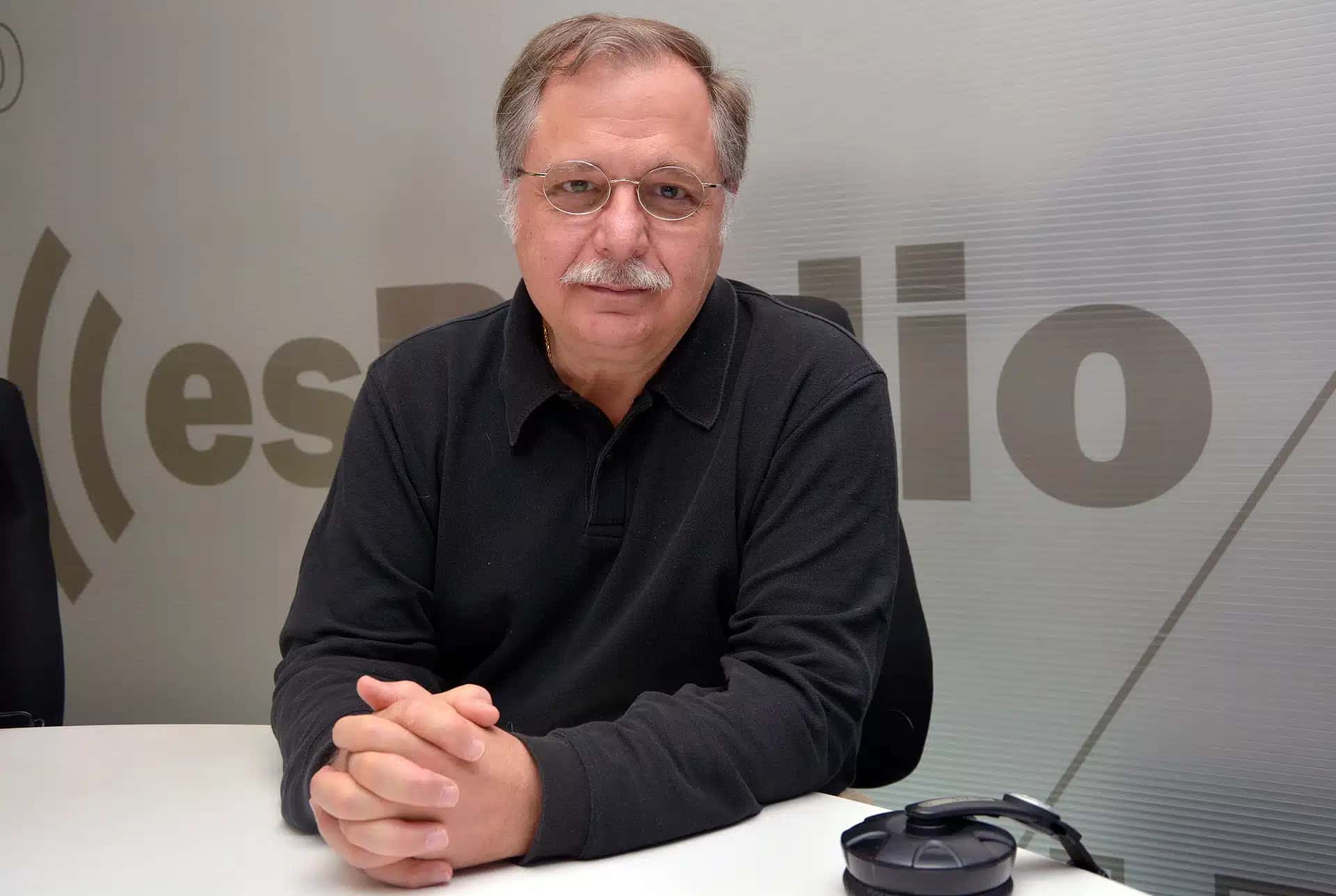 Poetes sota la lluna: homenatge a Luis Herrero i Jenny Gilart