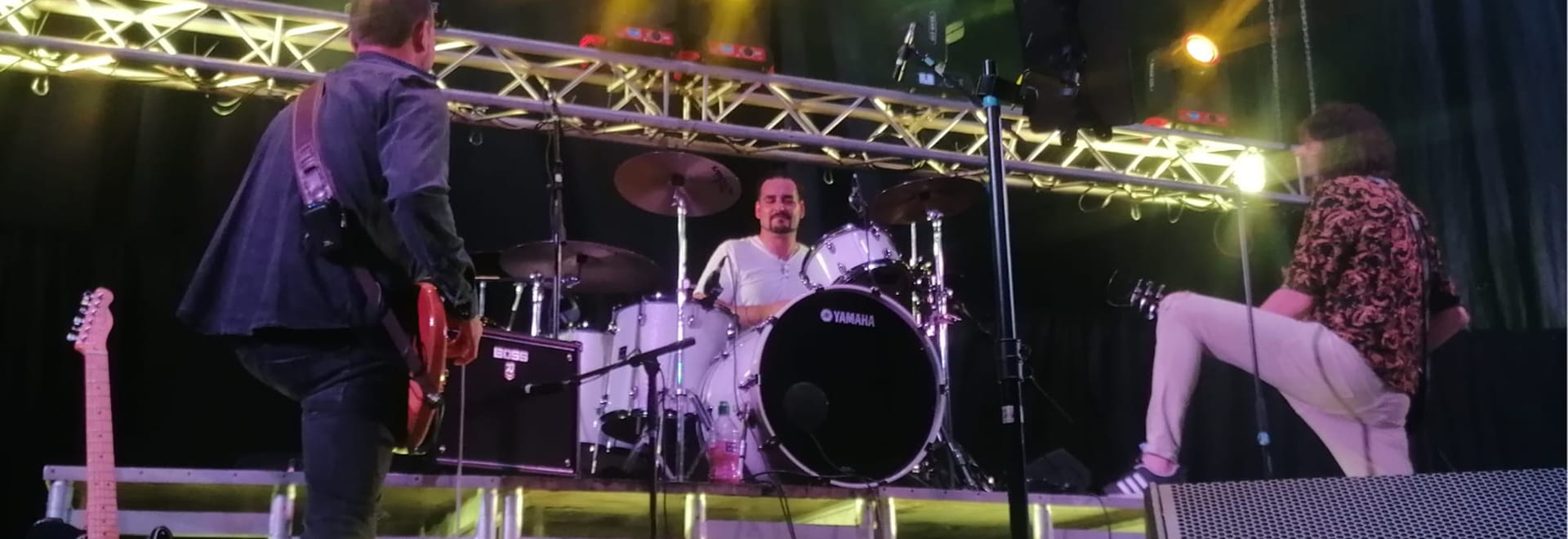 In The Cisos + DJ CLIFF