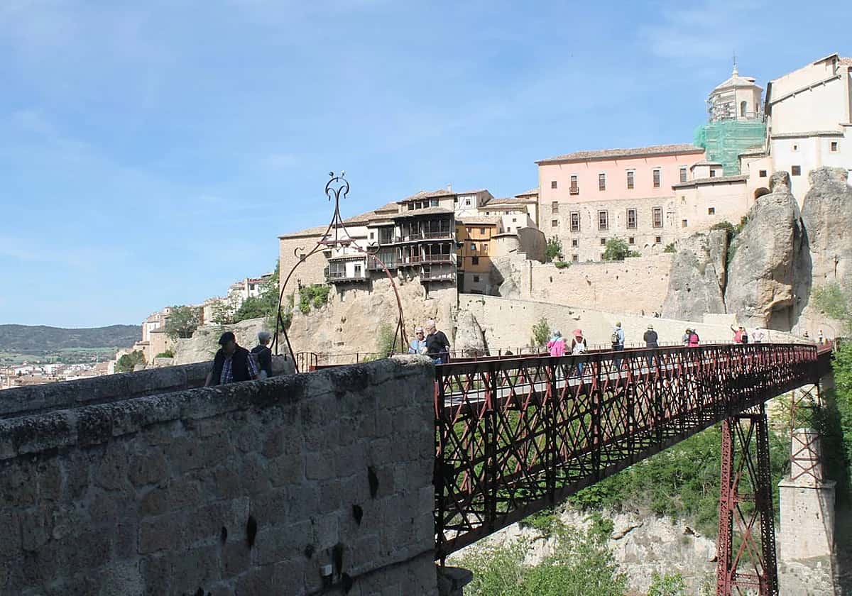 Puente a Puente: el Júcar se llena de piragüismo