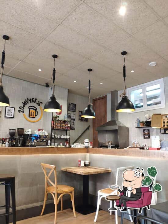 20deVyrras: pinchos variados en la zona Ventiuno