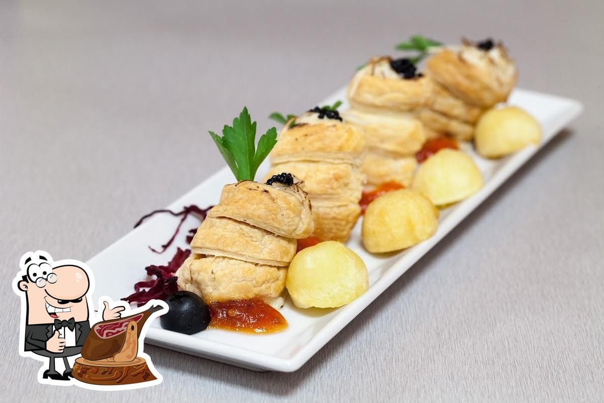 Trèvol67: tapas, terraza grande y opiniones muy mixtas