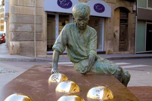 La Fira de l’Avellana de Riudoms mira a Gaudí