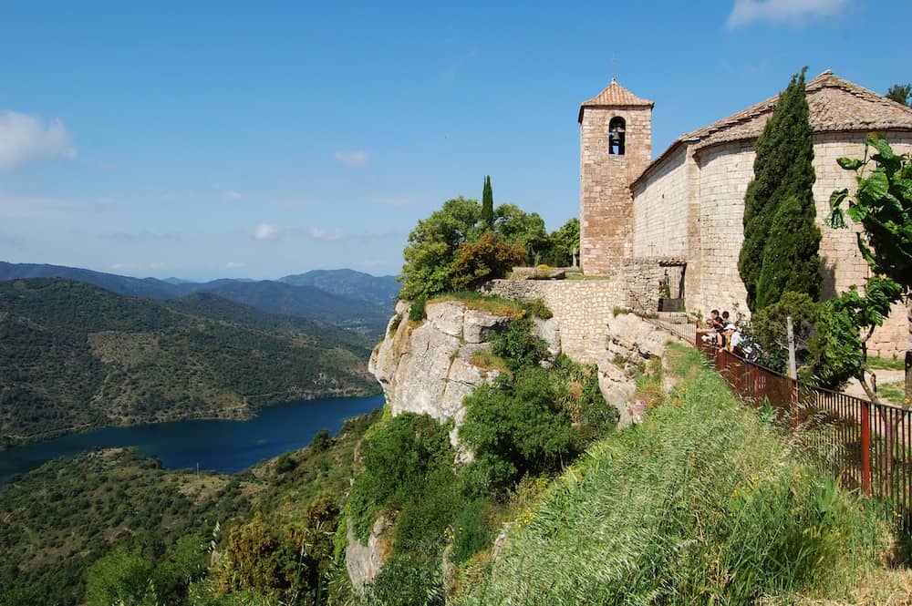 Santa María de Siurana reabre con acceso al campanario
