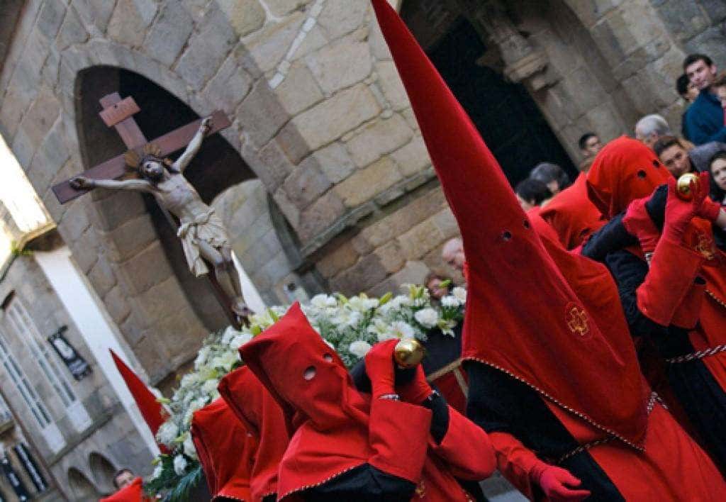 Vía Crucis de Semana Santa 2026