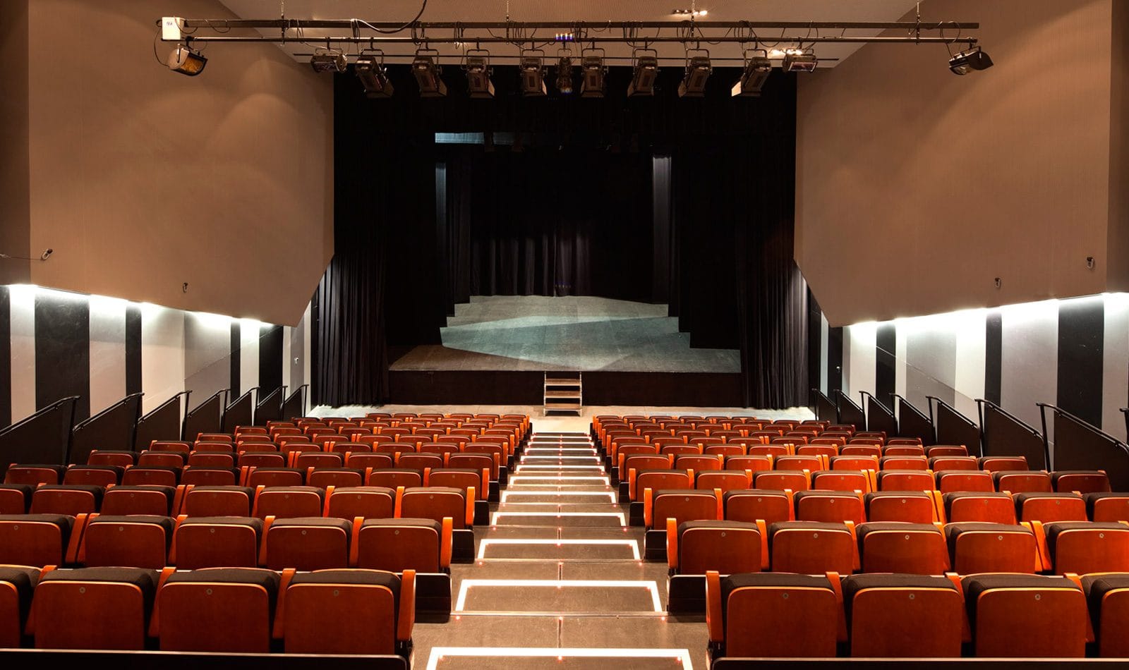 Novedades teatrales en Badalona con Cunillé, Sans y Genís