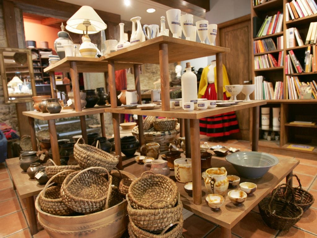 Mercado da Estrela 2025: Artesanía y Música en Santiago