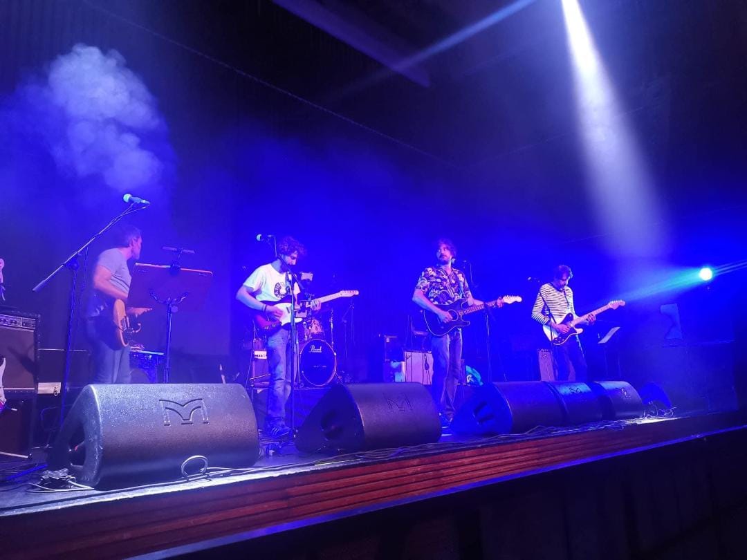 Os Carismáticos + Chema SN Dj