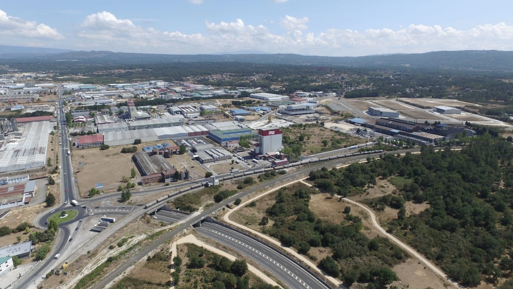 Ourense Industrial: El futuro del transporte de mercanc铆as en Ourense