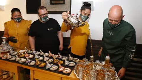 Dükela: Un Viaje Culinario a Marruecos en Pontevedra