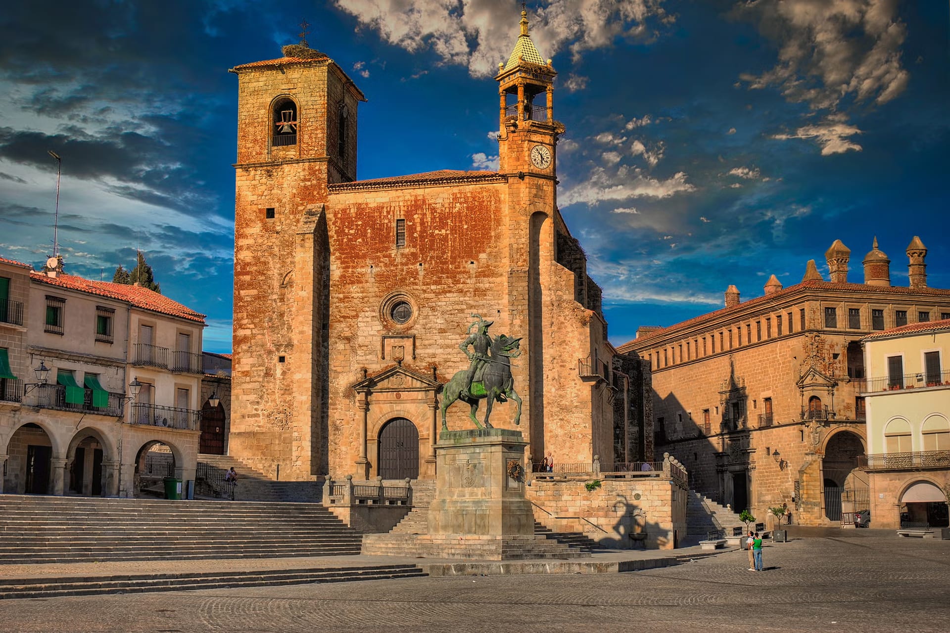 Trujillo: una semana de historia, momias y misterios