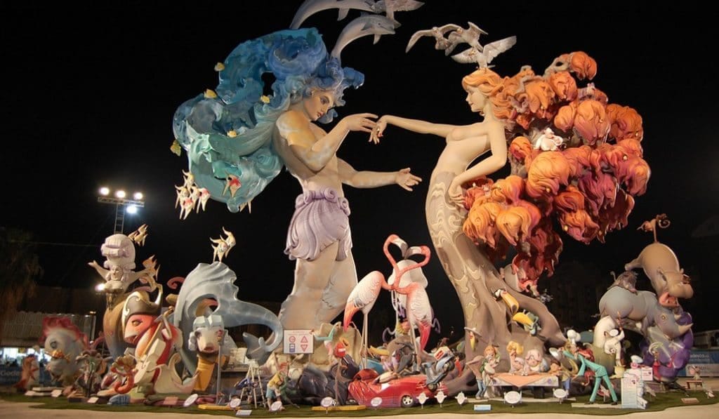 La tradición de las Fallas en Alcalá de Henares