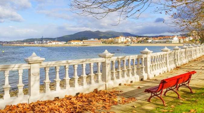 La otra Nochevieja: 25 años de uvas a mediodía en Vilagarcía