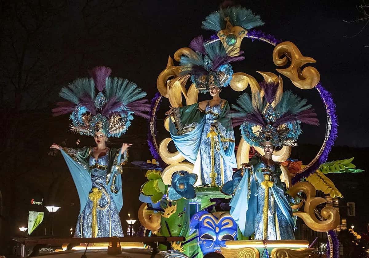 Presentación de la comparsa Eureka en Illunbe - Carnaval 2026