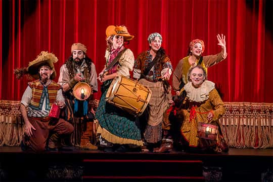 Farra - Compañía Nacional de Teatro Clásico y Compañía Lucas Escobedo