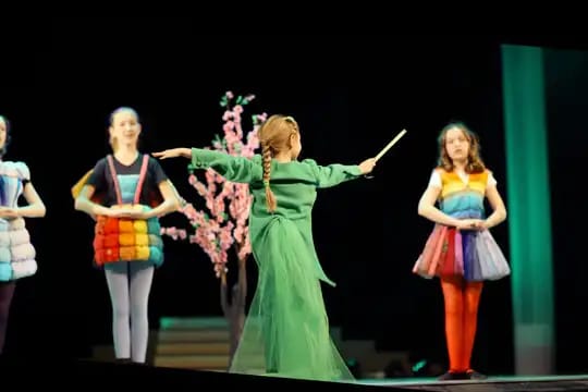 Actuaci贸n fin de curso: Teatro musical infantil - Bakarrik da bat