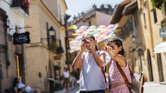 Aventura arqueológica en el Poble Espanyol