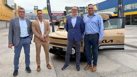 Jornada de vehículos ecológicos en Marineda City
