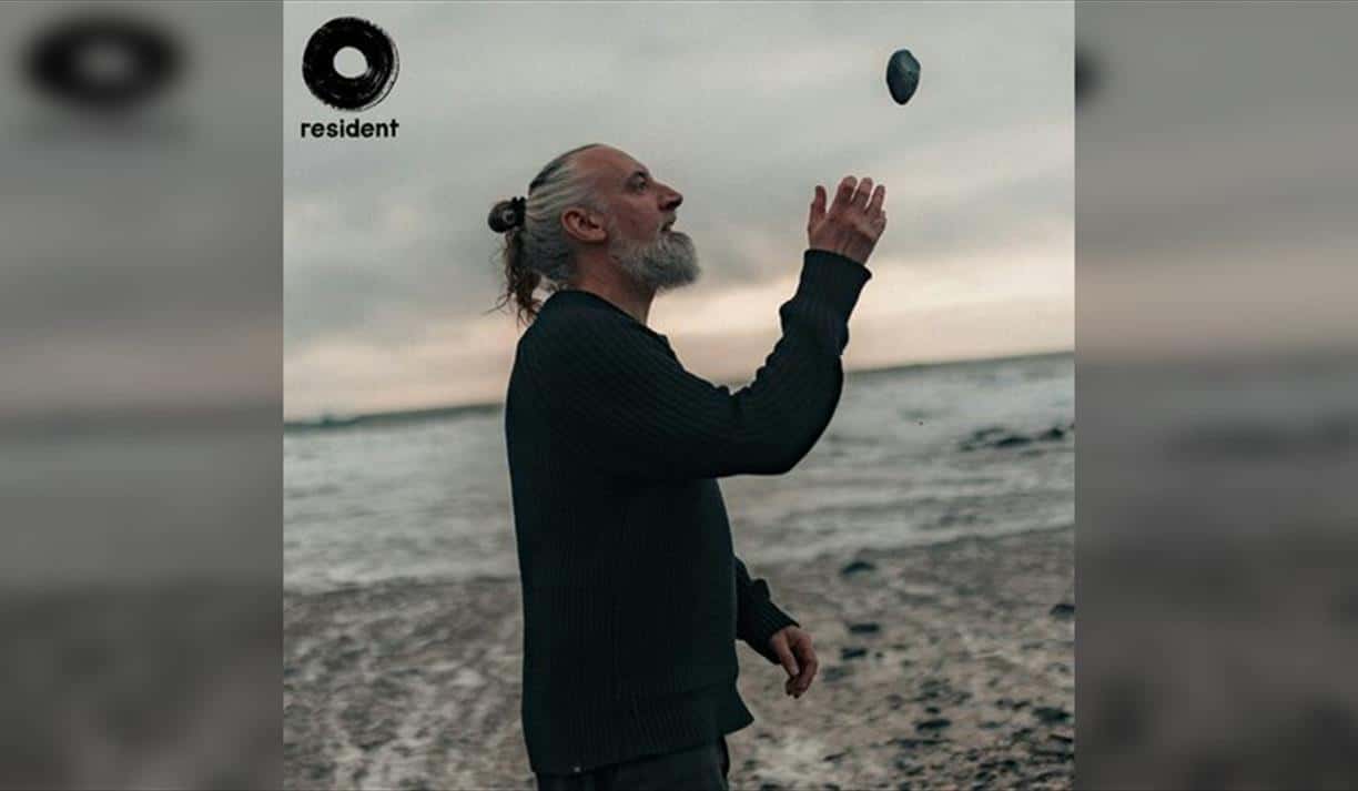 Fink: Live + Signing